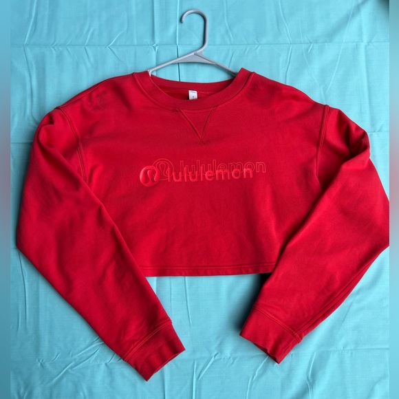 lululemon athletica Tops - Lululemon Cropped Crewneck